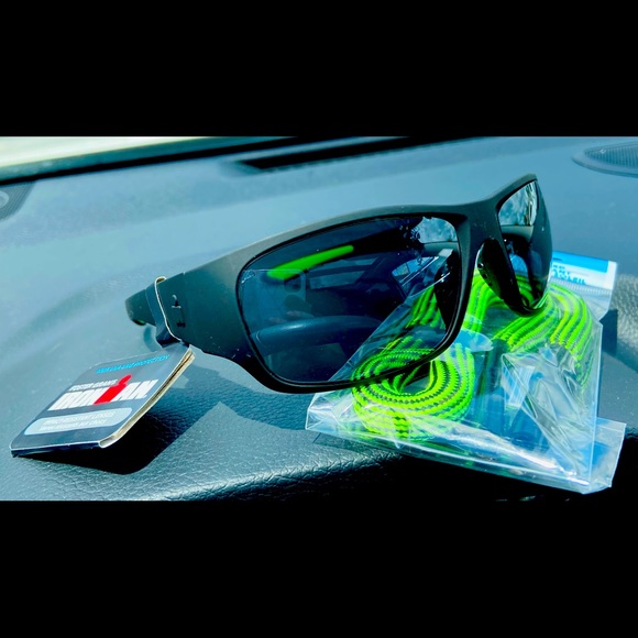 IRONMAN SUNGLASSES - Picture 5 of 5